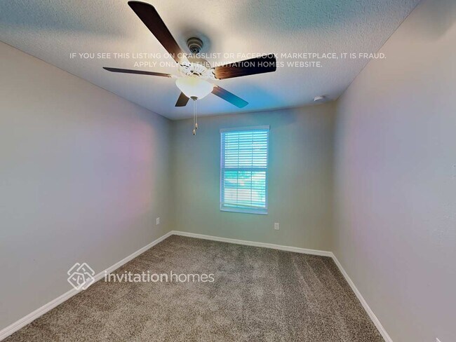 Building Photo - 15618 Greenleaf Bay St