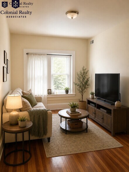 Building Photo - 1461 Beacon St