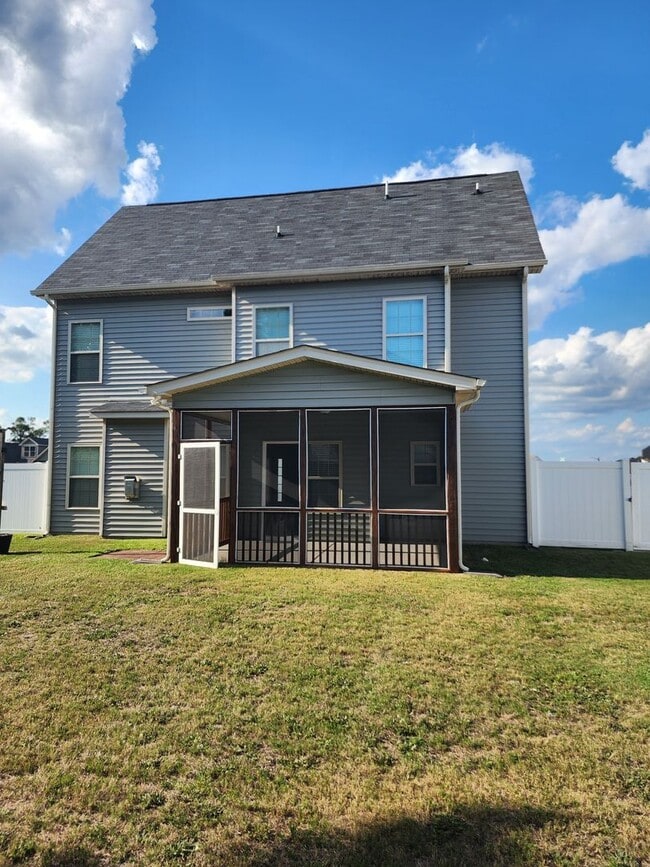 Building Photo - LEXINGTON PLANTATION