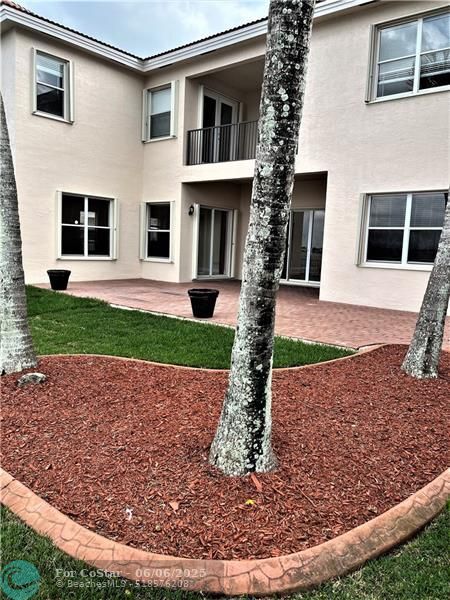 Building Photo - 17989 SW 54th St
