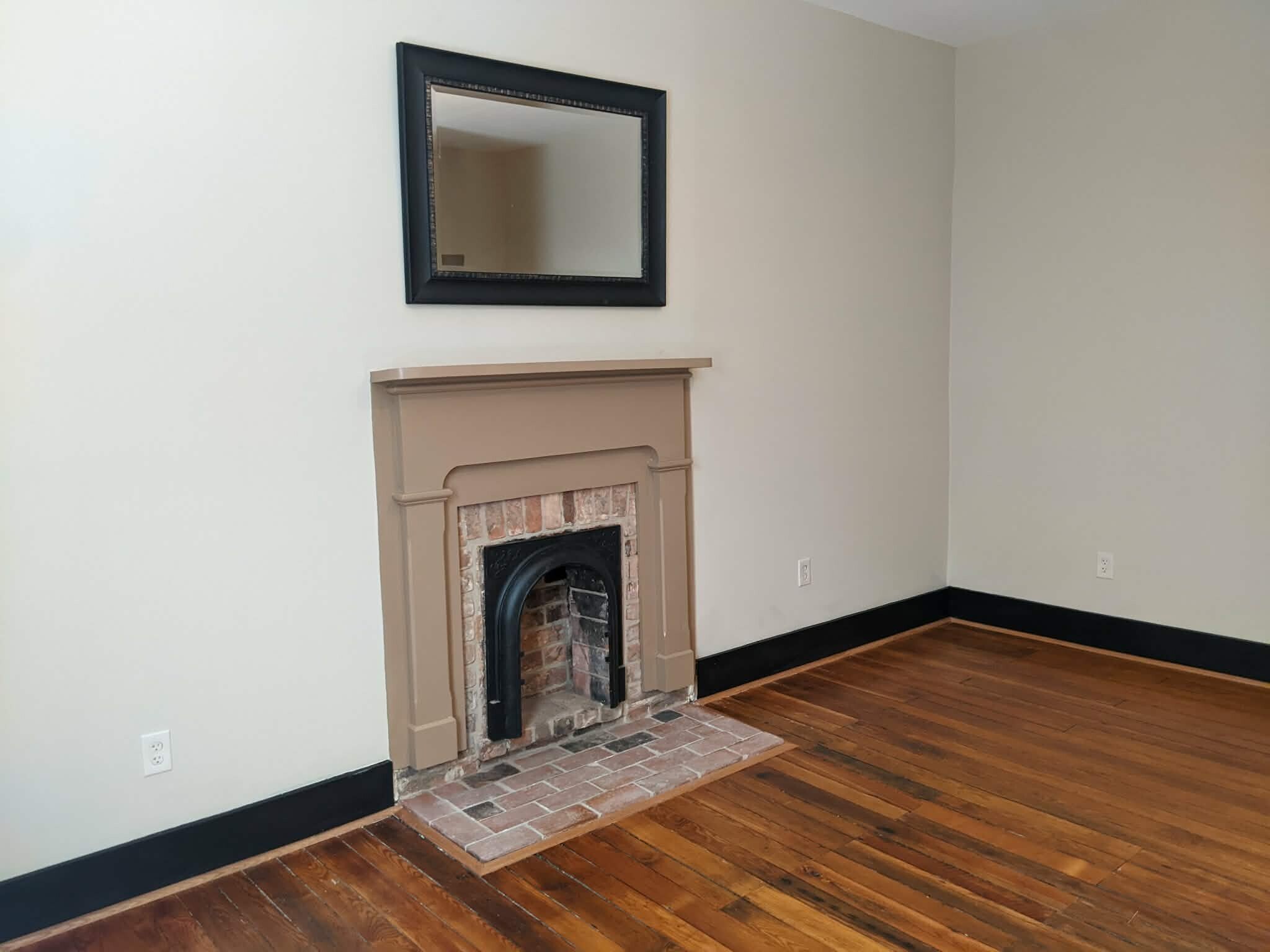 Building Photo - 521 Grove Ave