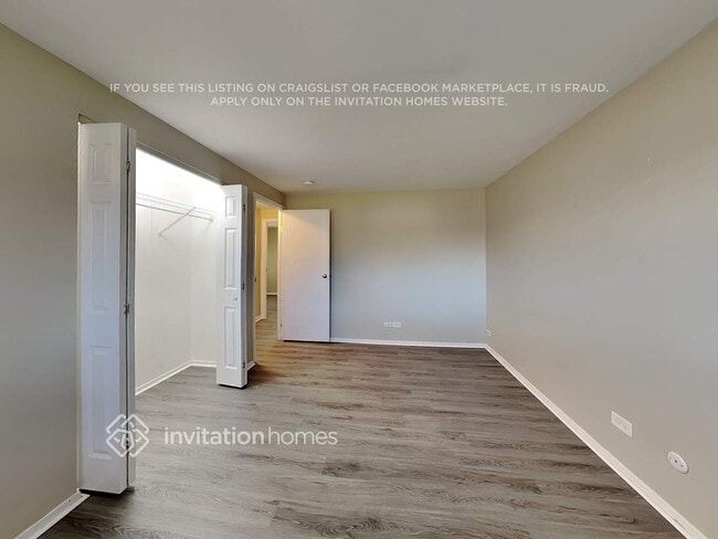 Building Photo - 800 S Cedarcrest Dr