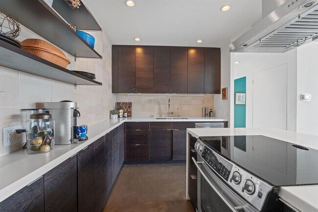 Building Photo - 1801 Lavaca St