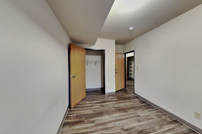 Building Photo - 200 Stanton Ave