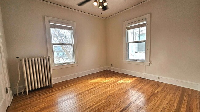 Building Photo - 4536 Grand Ave S