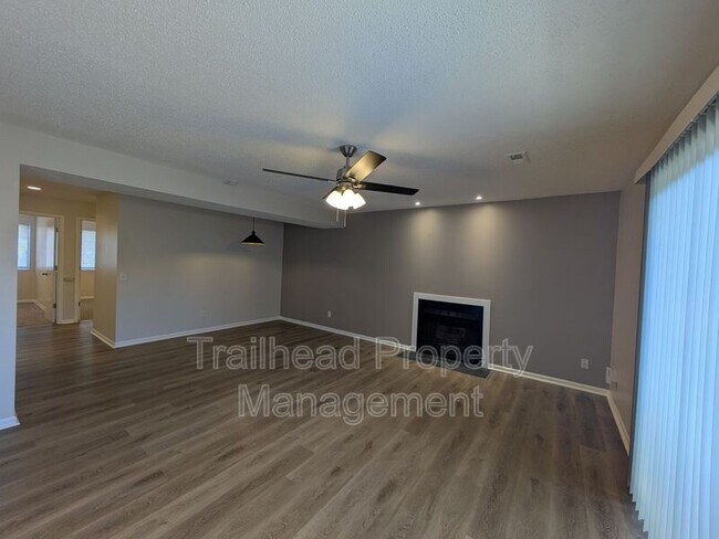 Building Photo - 3632 Wyoming St