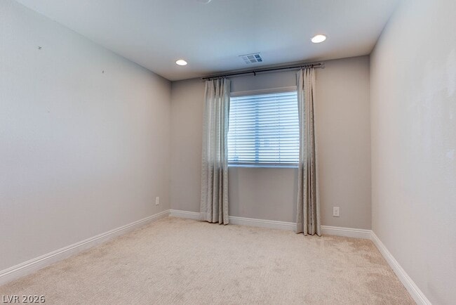 Building Photo - 8580 Luse St