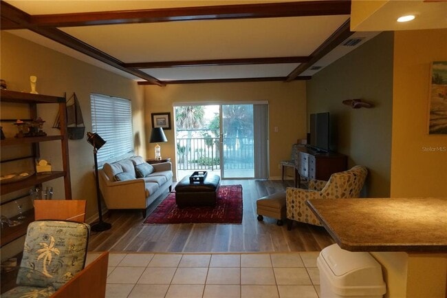 Building Photo - 3753 46th Ave S