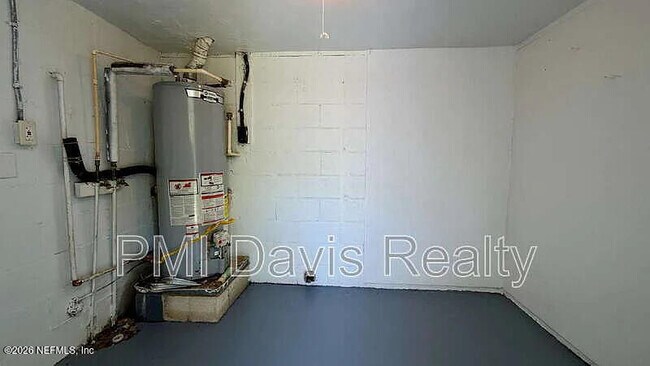 Building Photo - 10726 Merida Dr
