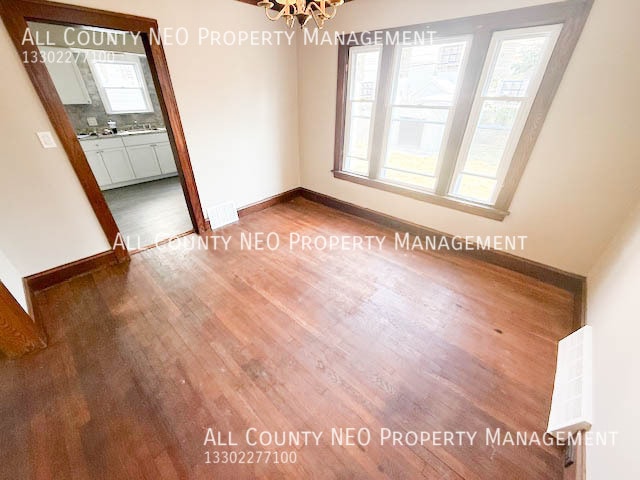 Building Photo - 3521 W 123rd St