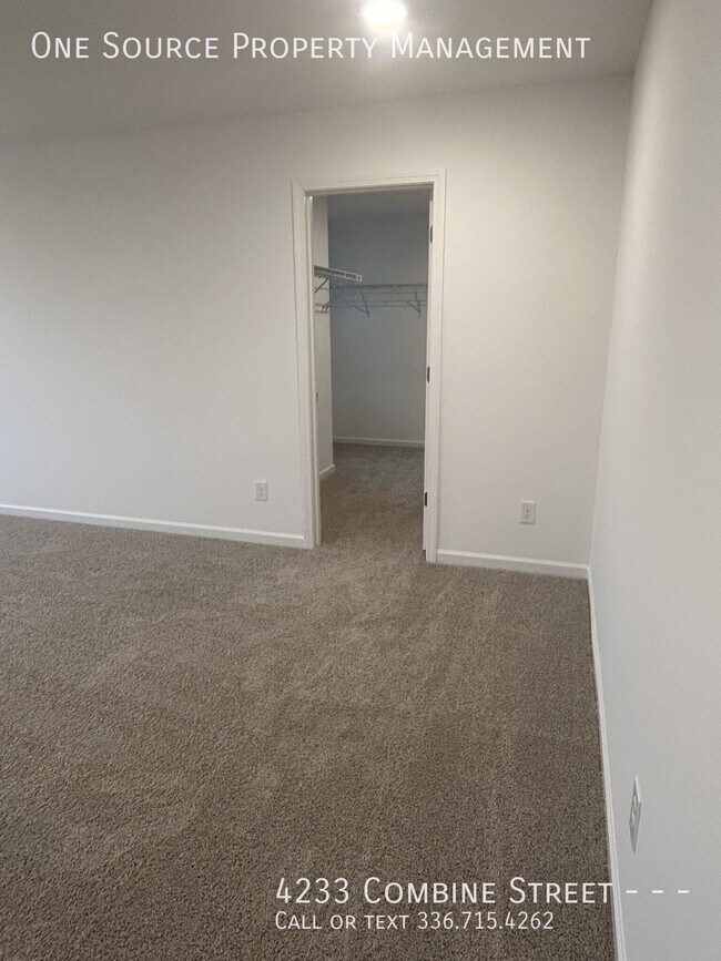 Building Photo - 4233 Combine St