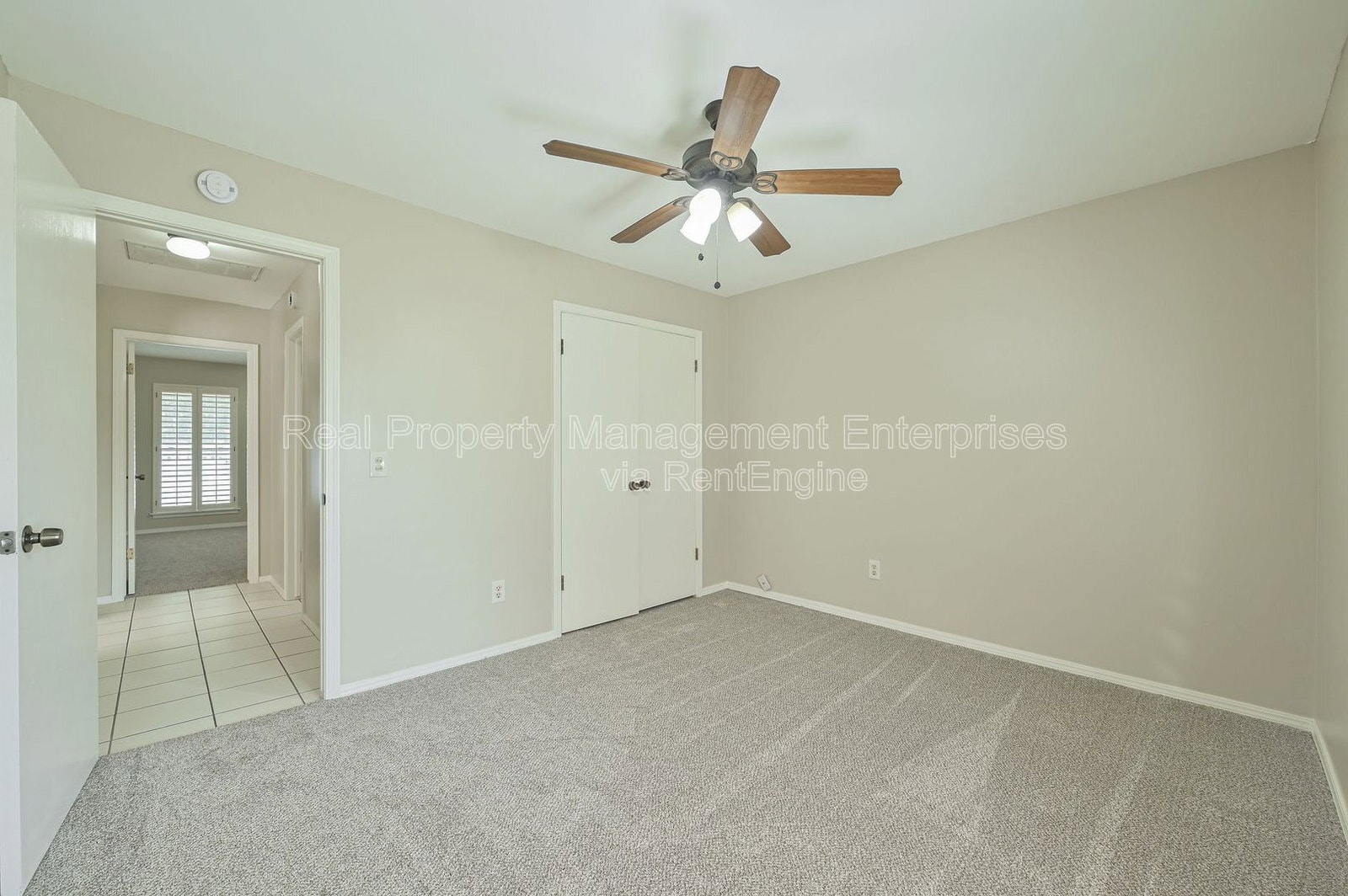 Building Photo - 7016 Stonycreek Dr