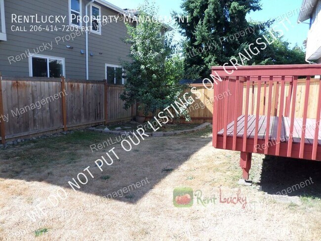 Building Photo - 1516 S Puget Dr