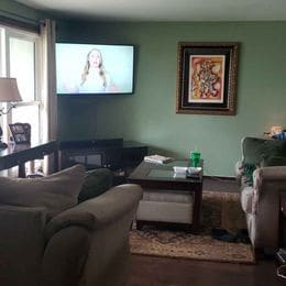 Building Photo - 3292 Davies Ave