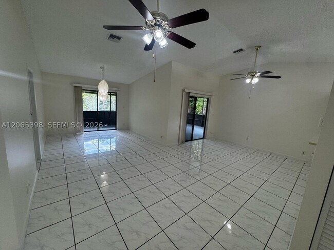 Building Photo - 8848 NW 76th Ct