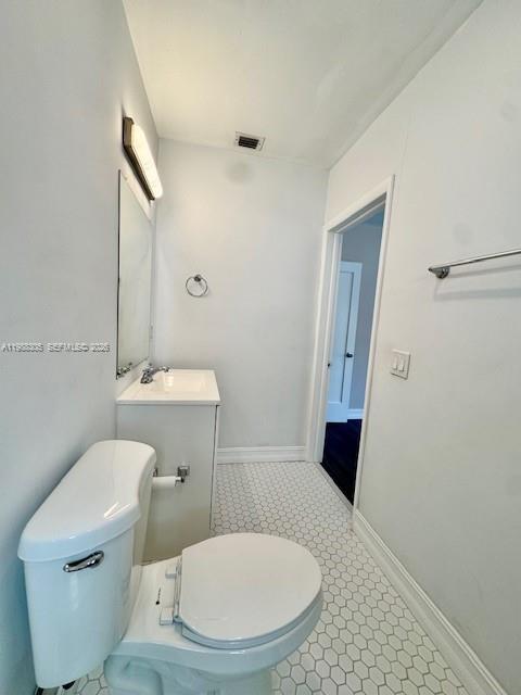 Building Photo - 1128 SW 21st Ave