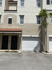 Building Photo - 5980 W Sample Rd