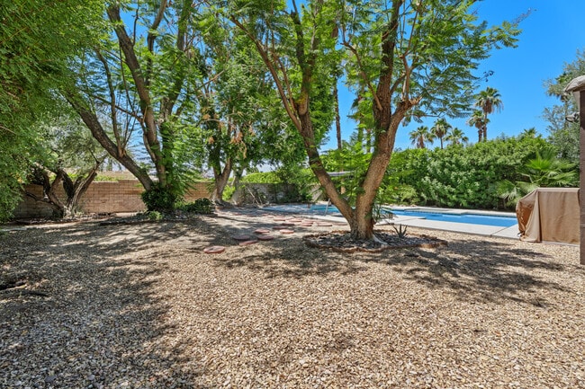 Building Photo - 30 San Juan Dr
