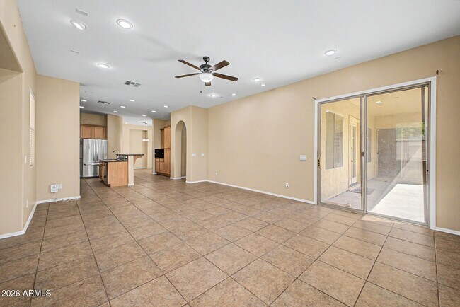 Building Photo - 12929 W Vista Paseo Dr