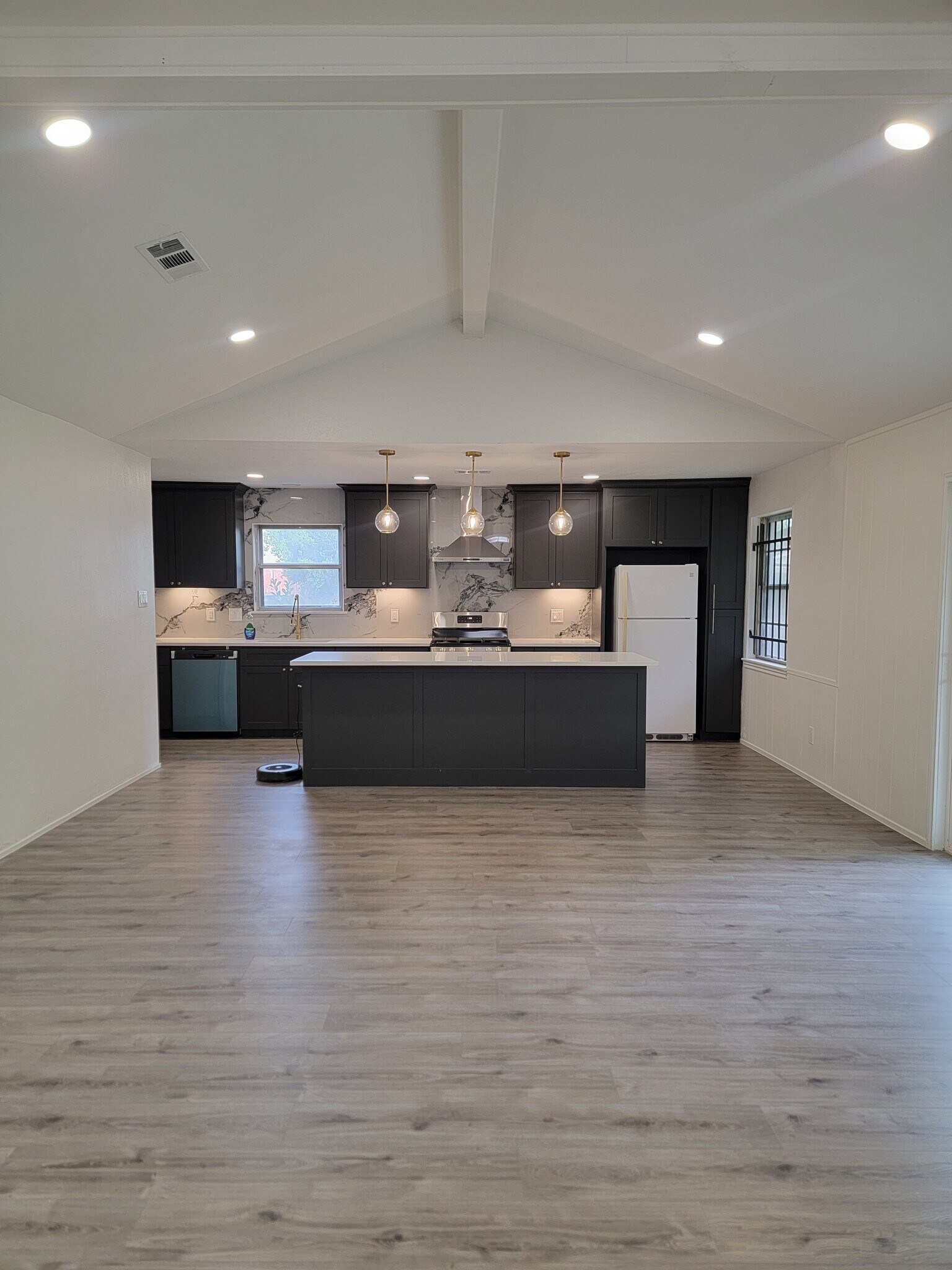 Building Photo - 12354 Nesmith Dr