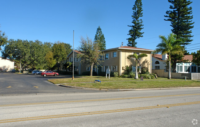 Primary Photo - Rio Vista