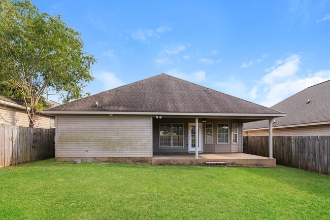 Building Photo - Beautiful 3-Bedroom Home in Tuscaloosa