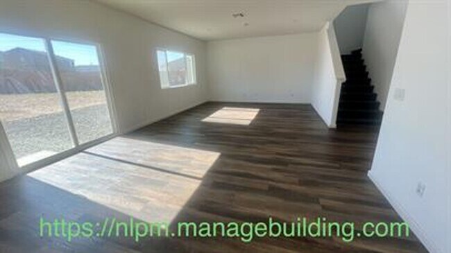 Building Photo - 13328 Hyacinth Ct