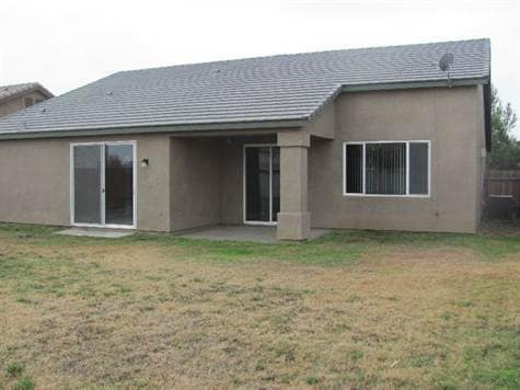 Building Photo - Southwest 4 bedroom 2 bath