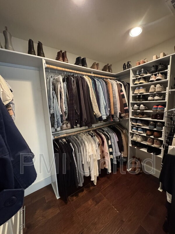 Building Photo - 4057 W 7th St