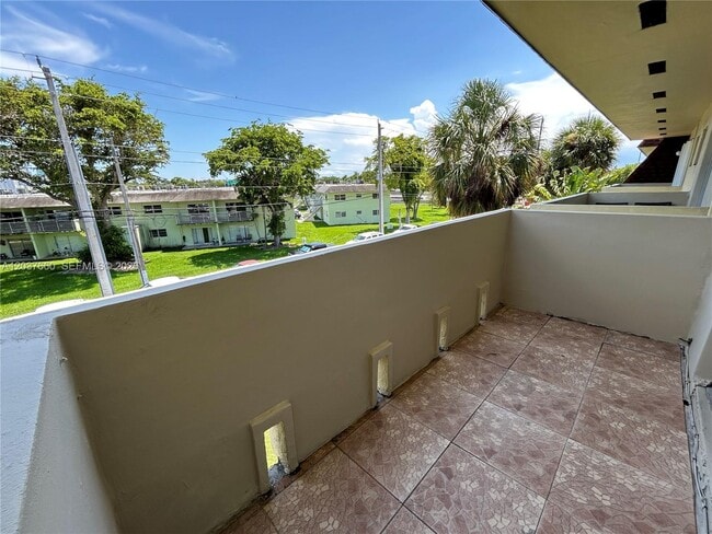 Building Photo - 7505 SW 82nd St