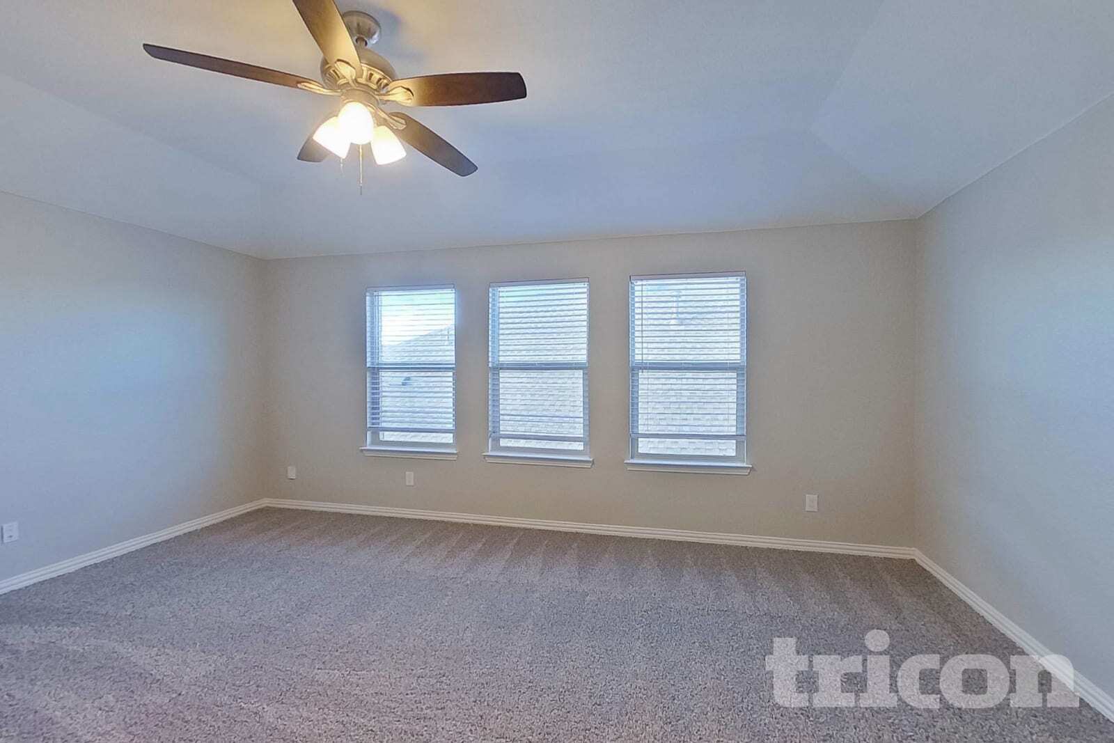 Building Photo - 1348 Renoir Dr