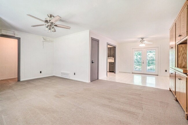 Building Photo - Oconee Country Living on 8+ Acres w/ Full ...