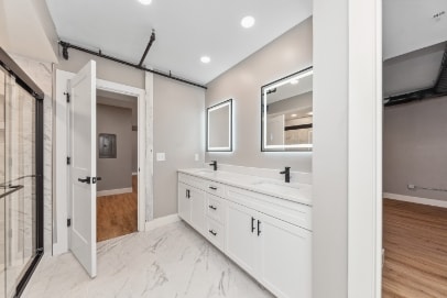 Building Photo - 6011 Madison Rd