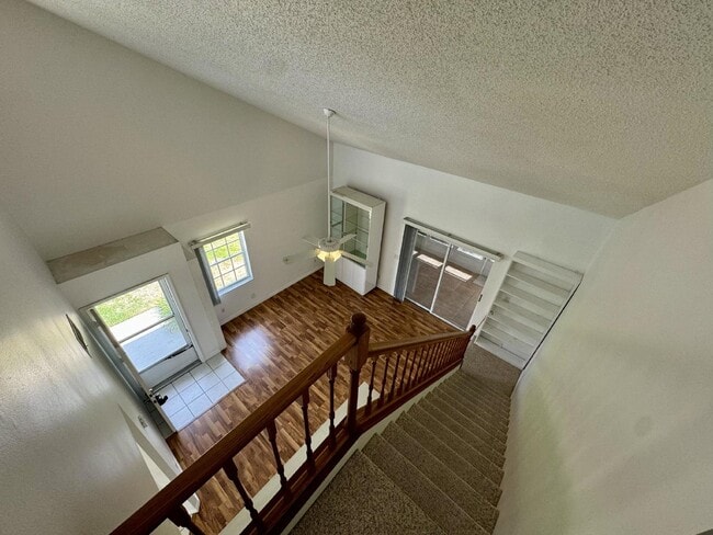 Building Photo - Charming 2-Bedroom Home in Clermont, FL (55+ Community)