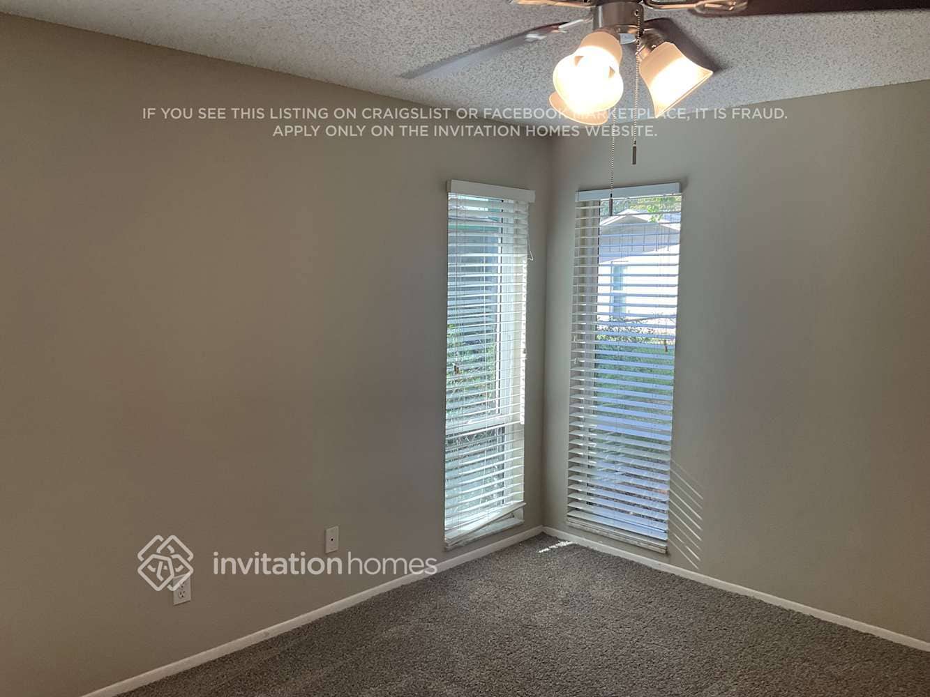 Building Photo - 13353 Hacienda Dr