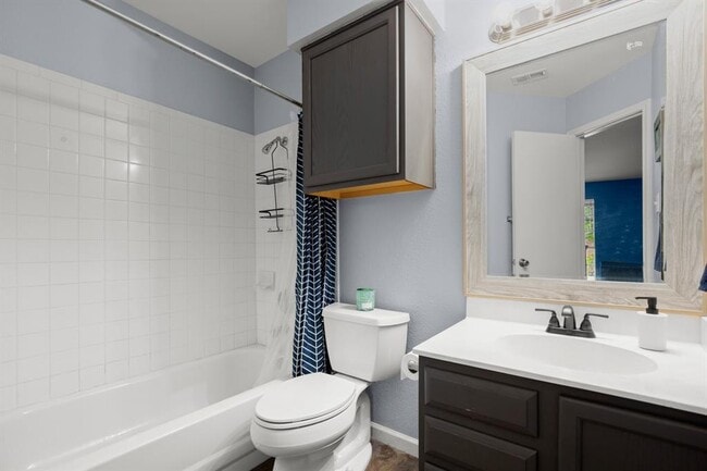 Building Photo - 8715 Dandelion Trail