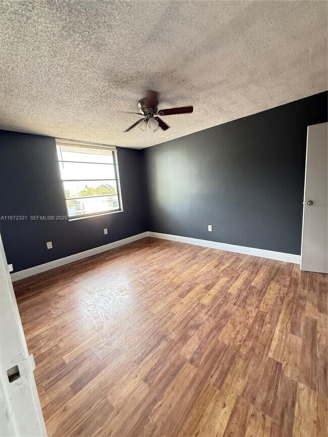 Building Photo - 1798 NW 55th Ave