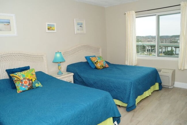 Building Photo - 303 Atlantic Ave