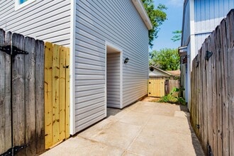 Building Photo - 6908 Weatherwood Pl