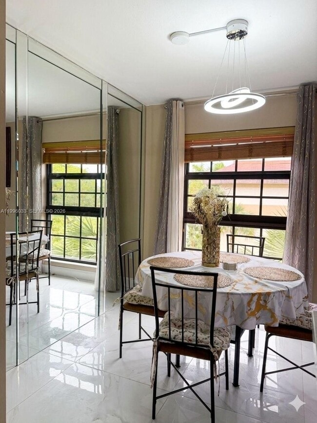 Building Photo - 5550 NW 44th St