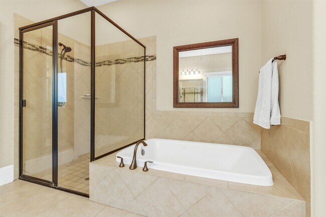 Building Photo - 28606 Rolling Ridge Dr