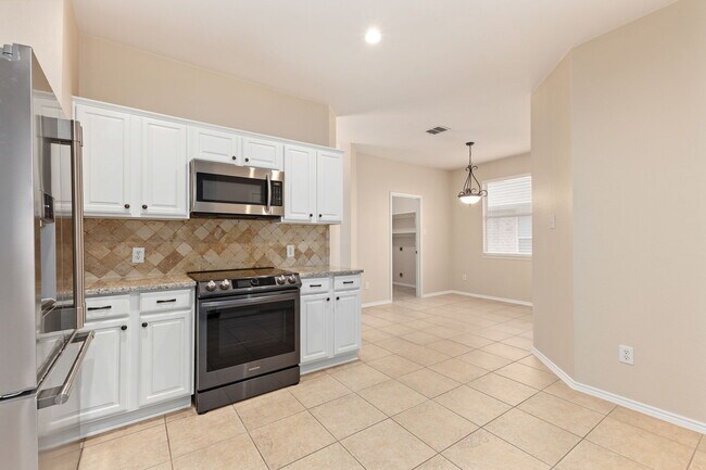 Building Photo - 3905 Hawkins Dr