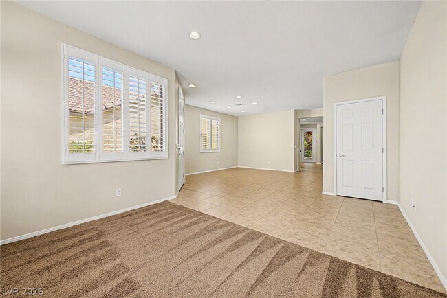 Building Photo - 758 Rise Canyon Dr