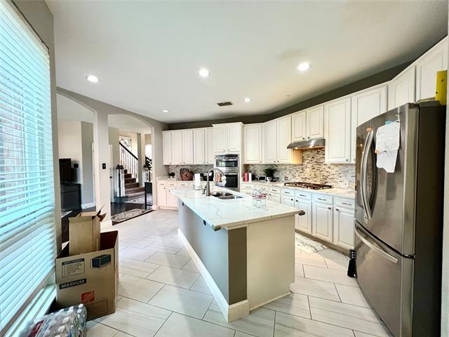 Building Photo - 9704 Congressional Dr