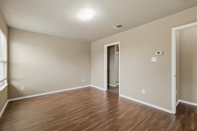 Building Photo - 1101 Roman Dr