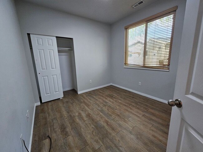 Building Photo - 3 Bedroom, North Salt Lake Gem with RV Parking, Workshop & Spacious Backyard Retreat