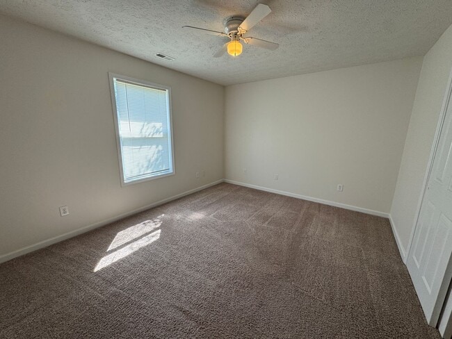 Building Photo - 5109 W Raymond St