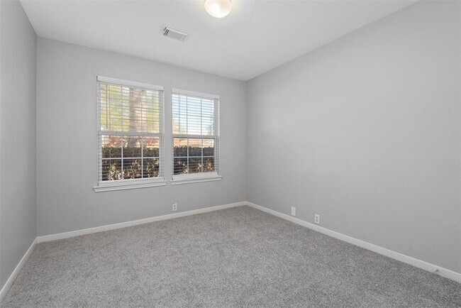Building Photo - 11811 Skydale Dr