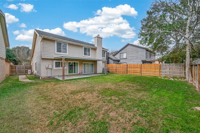 Building Photo - 1806 Foxlake Dr