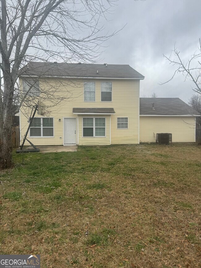 Building Photo - 5842 Wellborn Oaks Ct